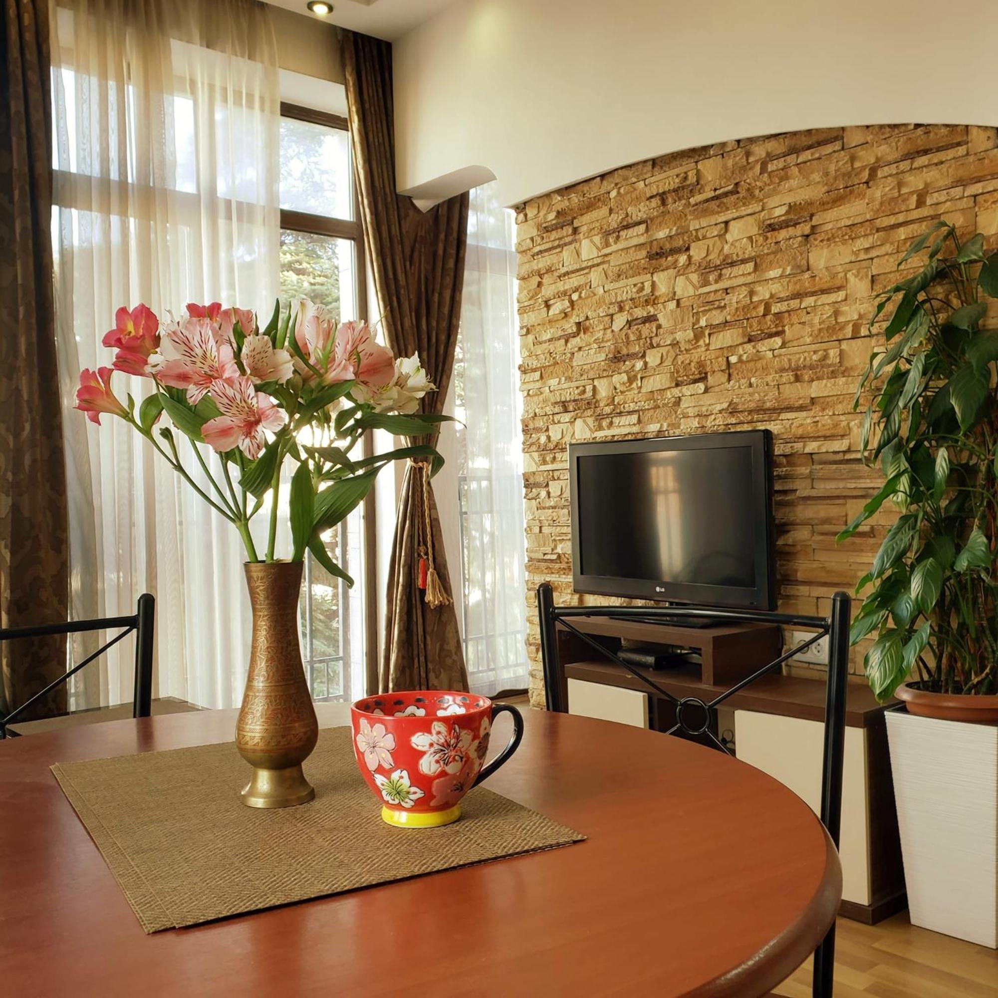Cozy Apartment In The City Center Mtatsminda Tbilisi Exterior foto