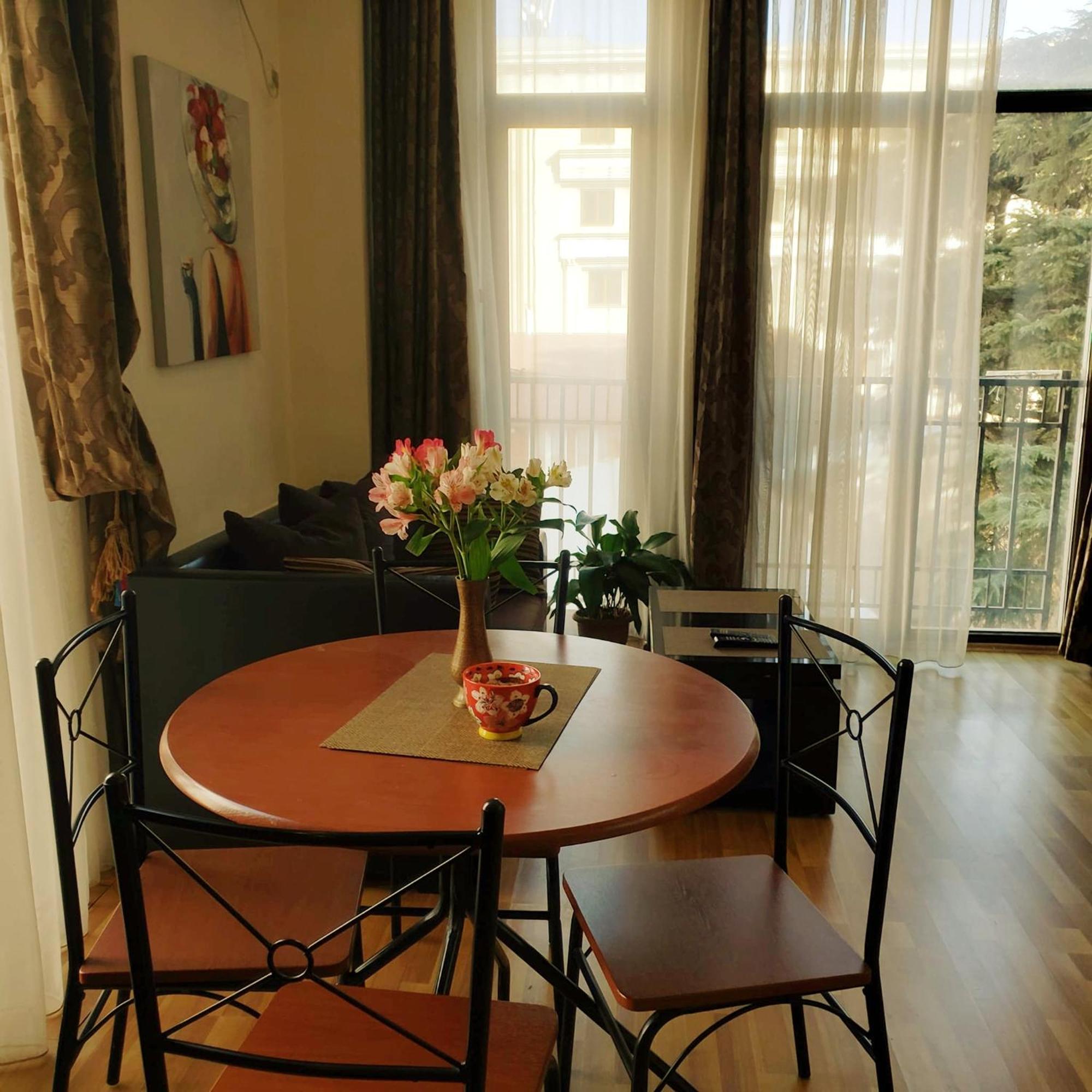 Cozy Apartment In The City Center Mtatsminda Tbilisi Exterior foto
